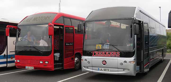 ex Reading Gale Motors & Trekkers Duple 425s